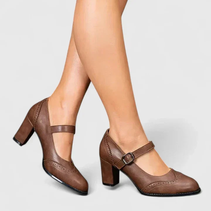 DELACROIX | Babies Richelieu Talon Bottier pour Femme Brigitte
