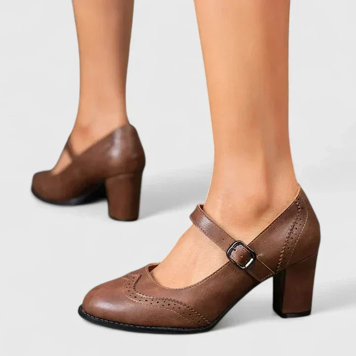 DELACROIX | Babies Richelieu Talon Bottier pour Femme Brigitte